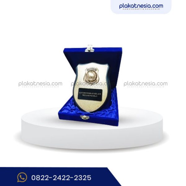 Plakat Kayu Kantor Imigrasi TPI Tanjung Uban (PC-28)